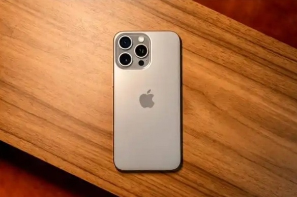 苹果官网惊现拼写错误 “iPhone”变“iPone”引热议(图5) 游侠网4