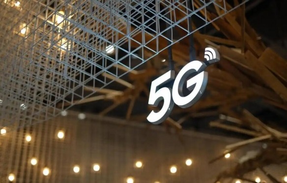 中国移动客户总数达10.04亿户 5G客户数超5.5亿户!(图4) 游侠网3