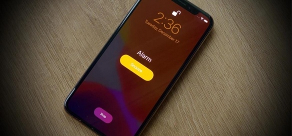 用iPhone的牛马们请定好周日闹钟!这周要上六天班(图2) 游侠网2
