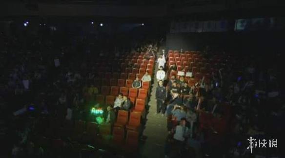 《LOL》S8正赛开场遇冷!观众上座率一半都不到!(图3) 游侠网